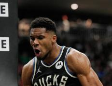 华体会-字母哥在公牛比赛中赛事规则更新，回归赛场引发热议！的简单介绍