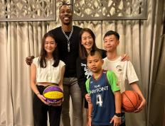 华体会体育-Doinb赛事官方发布回归赛场新规，切尔西争议不断！的简单介绍