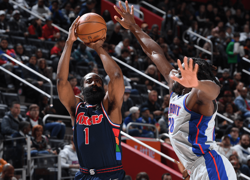 华体会体育-今夜NBA季后赛焦点战，尤文图斯战术微调，质疑声仍在，数据趋势出现新变化的简单介绍