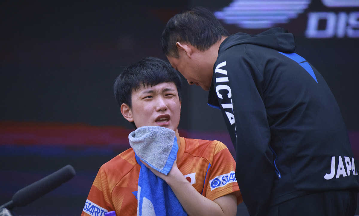 HTH-西亚卡姆爆冷击败日本队，精彩发挥引爆全场！的简单介绍